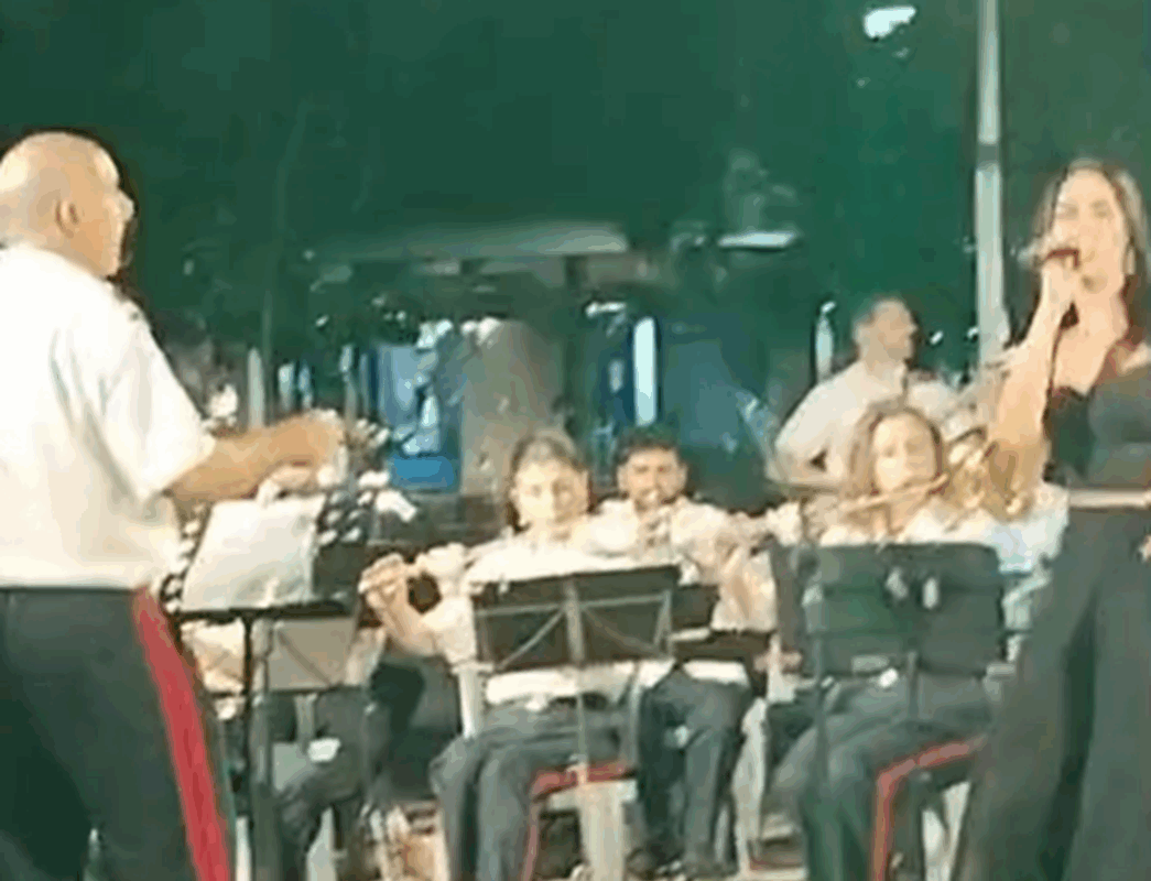 Βριλήσσια: Συναυλία της Φιλαρμονική Δήμου με την Αγγέλα Σιδηροπούλου, τη Μαργαρίτα Αδριανού και τον Γιώργο Καρκούλια στο τραγούδι
