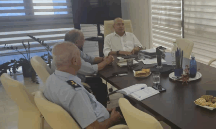 Ηράκλειο Αττικής: Ο Δήμαρχος συναντήθηκε με διευθυντικά στελέχη της Ελληνικής Αστυνομίας