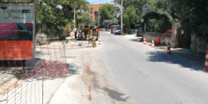 Μαρούσι: Σε εξέλιξη οι παρεμβάσεις οδικής ασφάλειας και αναβάθμισης υποδομών στην Οδό Παραδείσου