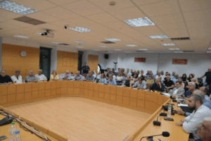 Με ενεργή παρουσία συμμετείχε ο Δήμος Πεντέλης που πραγματοποιήθηκε την Τρίτη 22 Ιουλίου 2025 στα γραφεία της Περιφερειακής Ένωσης Δήμων Αττικής (ΠΕΔΑ), με αφορμή τον νέο κύκλο χρηματοδότησης του προγράμματος «Δράσεις Περιβαλλοντικού Ισοζυγίου» για τα έτη 2025–2026.