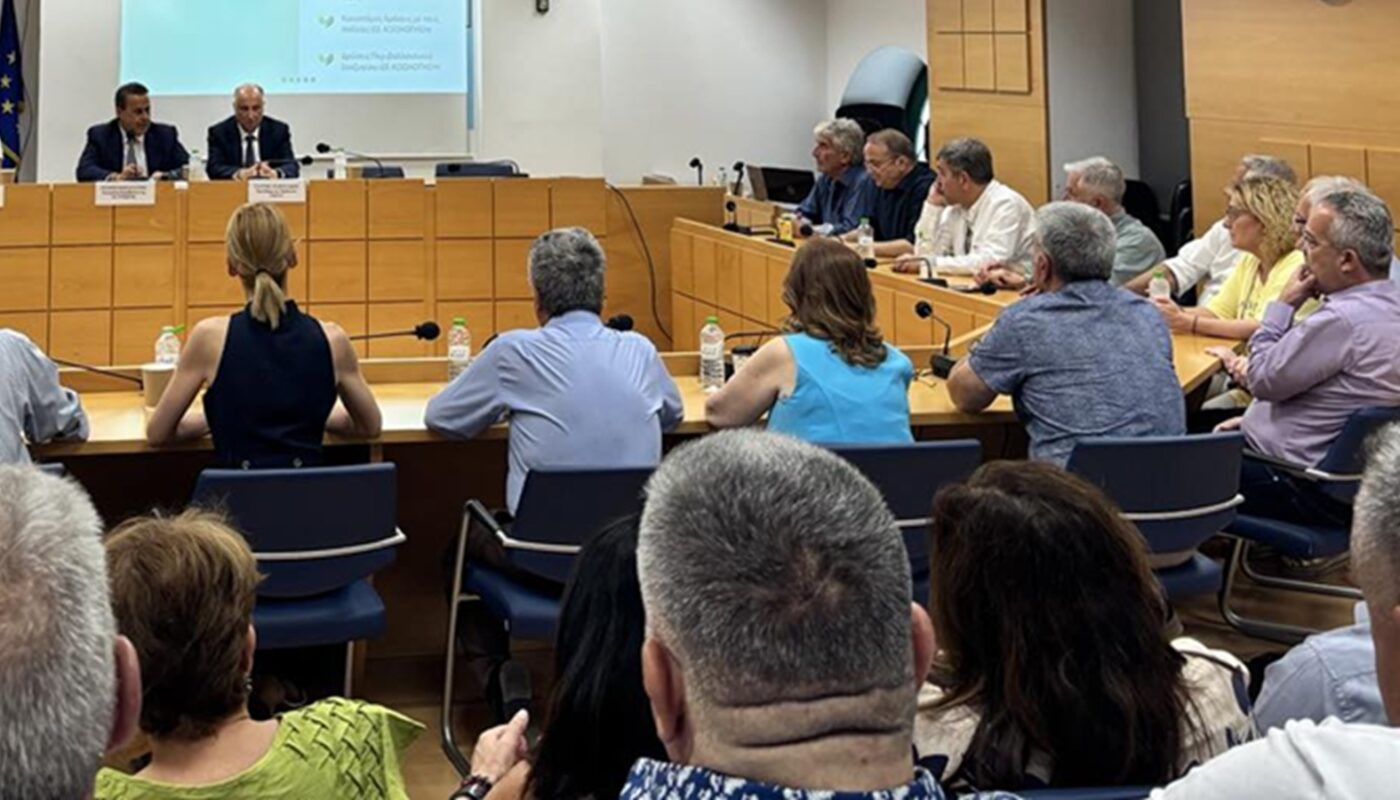 Με ενεργή παρουσία συμμετείχε ο Δήμος Πεντέλης που πραγματοποιήθηκε την Τρίτη 22 Ιουλίου 2025 στα γραφεία της Περιφερειακής Ένωσης Δήμων Αττικής (ΠΕΔΑ), με αφορμή τον νέο κύκλο χρηματοδότησης του προγράμματος «Δράσεις Περιβαλλοντικού Ισοζυγίου» για τα έτη 2025–2026.