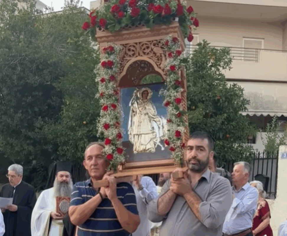 Με την παρουσία τους τίμησαν την τελετή η Δήμαρχος Πεντέλης Nατάσσα Κοσμοπούλου, Αντιδήμαρ