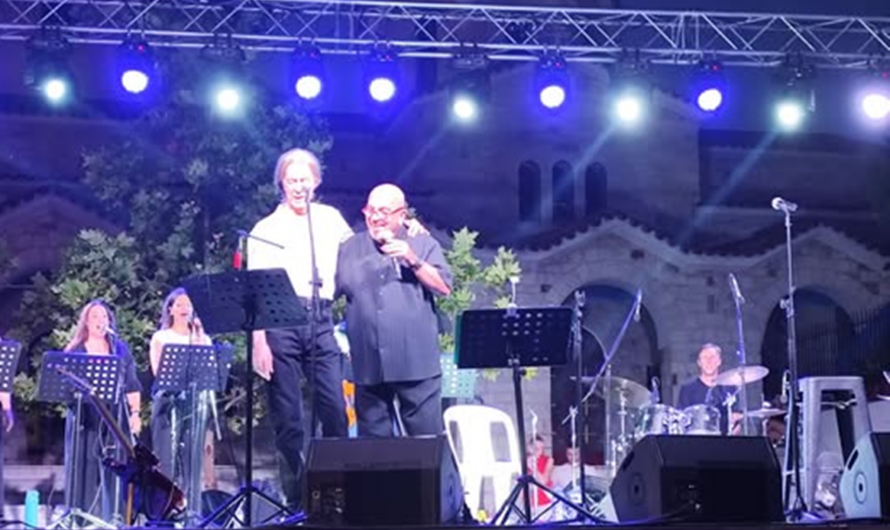 Πεντέλη: Μια μαγική συναυλία από δύο αγαπημένους τον Κώστα Τουρνά και τον Γιάννη Ζουγανέλη