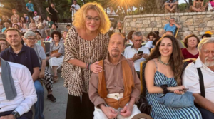 Πεντέλη: Καταπληκτική θεατρική παράσταση στην Εκκλησία του Αγίου Σεραφείμ Δ.Κ Πεντέλης