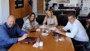 Περιφέρεια Αττικής: Συνάντηση της αντιπεριφερειάρχη Ανατ. Αττικής με τον Εμπορικό Σύλλογο Δήμου Διονύσου