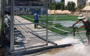 Λυκόβρυση Πεύκη:  Ολοκλήρωση εργασιών περίφραξης στο γήπεδο 5Χ5 επί της οδού Β. Ηπείρου, στη Λυκόβρυση