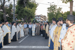 Λυκόβρυση Πεύκη: Με μεγαλοπρέπεια τιμήθηκε η μνήμη του Πολιούχου της Πεύκης Αγίου Παντελεήμονα
