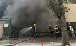 Χολαργού Παπάγου:  Φωτιά στο Νοσοκομείο Metropolitan στον Χολαργό