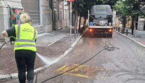 Αθήνα : «Διεύθυνση Καθαριότητας και Ανακύκλωσης Δήμου Αθηναίων» Καθημερινής μάχης για μια καθαρότερη πόλη Αθήνα : «Διεύθυνση Καθαριότητας και Ανακύκλωσης Δήμου Αθηναίων» Καθημερινής μάχης για μια καθαρότερη πόλη