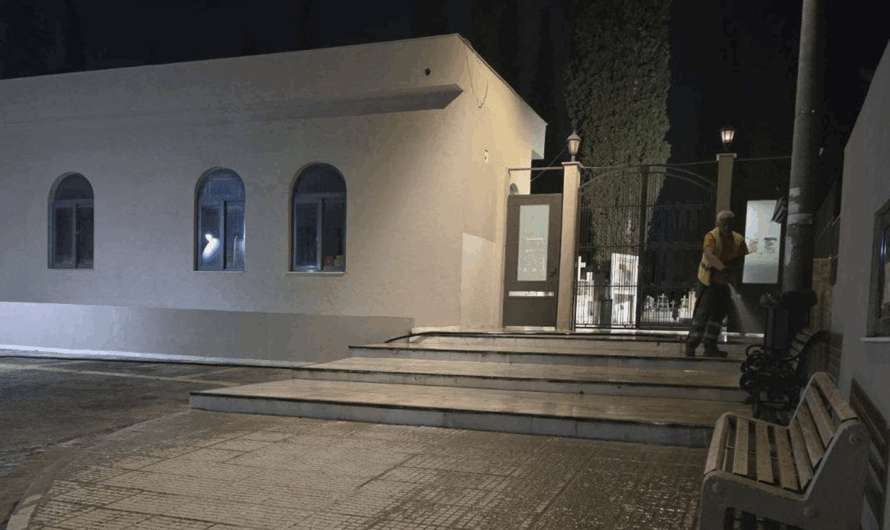 Μεταμόρφωση: Καθαρισμός του Δημοτικού Νεκροταφείου χθες το βράδυ από την Διεύθυνση Καθαριότητας και Περιβάλλοντος