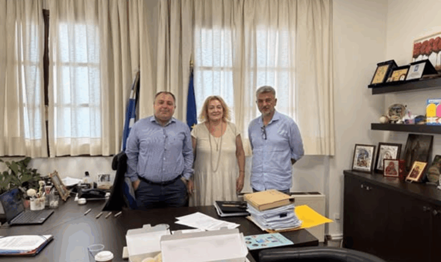 Πεντέλη: Υπεγράφη το πρωτόκολλο οριστικής παραλαβής του ανακατασκευασμένου γηπέδου μπάσκετ της Νέας Πεντέλης