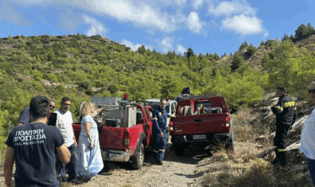 Πεντέλη: Άμεση επέμβαση της Πολιτικής Προστασίας σε φωτιά κάτω από το Νταμάρι του Ράικου
