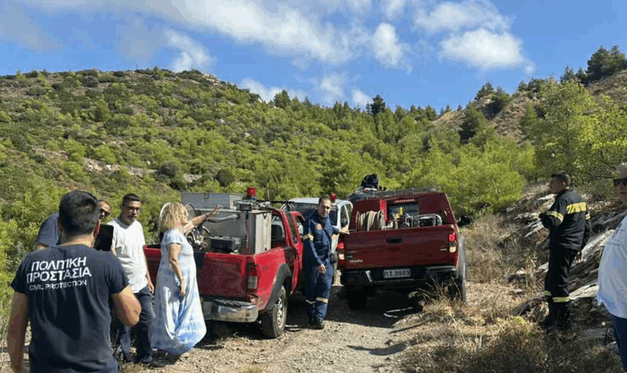 Πεντέλη: Άμεση επέμβαση της Πολιτικής Προστασίας σε φωτιά κάτω από το Νταμάρι του Ράικου