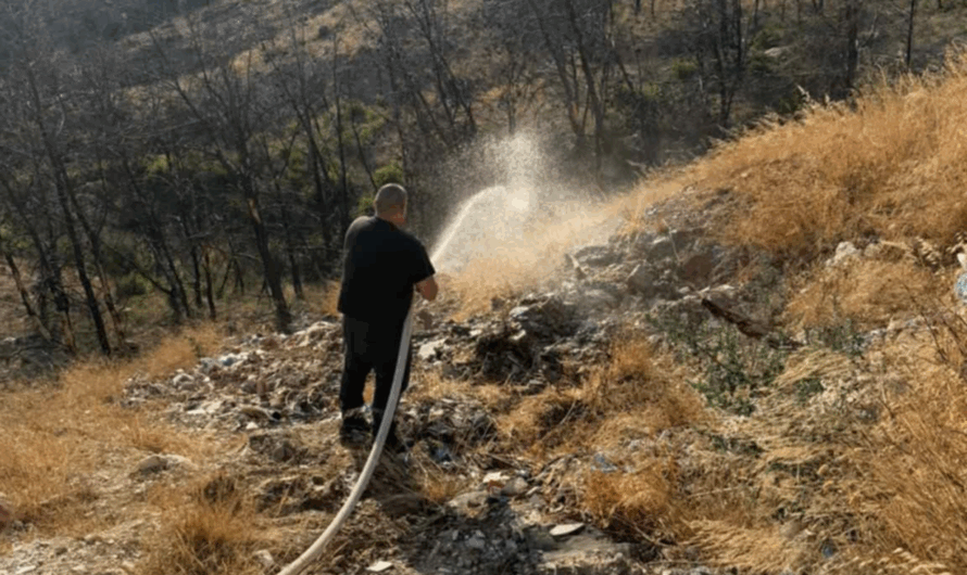 Πεντέλη: Εντός του παλαιού λατομείου Μουζάκη εντοπίστηκε ανάφλεξη σε μπάζωμα χθες το απόγευμα