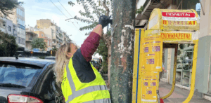 Δράση καθαρισμού από την υπηρεσία καθαριότητας του Δήμου κατά μήκος της Λεωφόρου Υμηττού