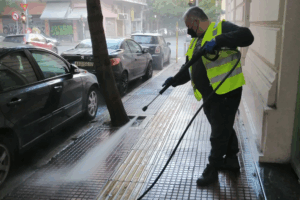 Αθηνά: «Διεύθυνση Καθαριότητας και Ανακύκλωσης Δήμου Αθηναίων» Δράση καθαριότητας στην πλατεία Βικτωρίας Αθηνά: «Διεύθυνση Καθαριότητας και Ανακύκλωσης Δήμου Αθηναίων» Δράση καθαριότητας στην πλατεία Βικτωρίας