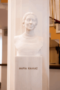 Αθήνα: Το Ολύμπια «Δημοτικό Μουσικό Θέατρο Μαρία Κάλλας» ανακαινισμένο ανοίγει ξανά τις πόρτες τουΑθήνα: Το Ολύμπια «Δημοτικό Μουσικό Θέατρο Μαρία Κάλλας» ανακαινισμένο ανοίγει ξανά τις πόρτες του