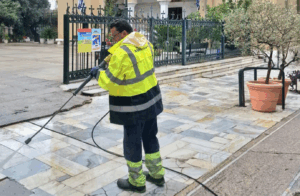 Διεύθυνση Καθαριότητας και Ανακύκλωσης Δήμου Αθηναίων - Νέα δράση στον πεζόδρομο της Επταχάλκου, στο Θησείο (3η Δημοτική Κοινότητα).