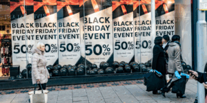 Πότε «πέφτει» η Black Friday 2025