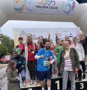Βριλήσσια : «Vrilissia Colour Day Run 2025» Μαζική συμμετοχή, παρά τη βροχή, σε μια γιορτή χαράς και θετικής ενέργειας