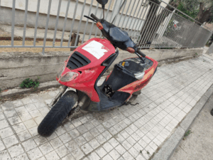 Νέας Φιλαδέλφειας  Νέας Χαλκηδόνας: Εγκαταλελειμμένα αυτοκίνητα απομακρύνθηκαν από τους δρόμους της πόλης