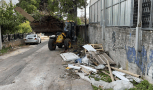 Μαραθώνας: Εντατικές αποκομιδές κλαδιών από την Υπηρεσία Καθαριότητας Μαραθώνας: Εντατικές αποκομιδές κλαδιών από την Υπηρεσία Καθαριότητας