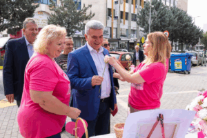 Δεκάδες γυναίκες ενημερώθηκαν για τα μέτρα πρόληψης και τις δυνατότητες που υπάρχουν. Δεκάδες γυναίκες ενημερώθηκαν για τα μέτρα πρόληψης και τις δυνατότητες που υπάρχουν.