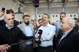 Πεντέλη: Επίσκεψη του πρωθυπουργού στην πόλη και  στην καμένη  περιοχή από την μεγάλη πυρκαγιά του 2024
