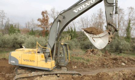 Περιφέρεια Αττικής: Ενισχύει η Περιφέρεια την αντιπλημμυρική της άμυνα με ένα συνολικό σχέδιο δράσης.