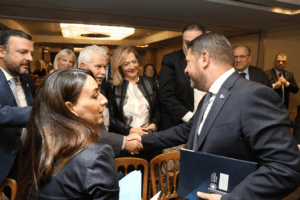 Περιφέρεια Αττικής Παρέμβαση του Περιφερειάρχη σε ημερίδα της ΕτΠ και της ΠΕΔΑ για την κλιματική κρίση Περιφέρεια Αττικής Παρέμβαση του Περιφερειάρχη σε ημερίδα της ΕτΠ και της ΠΕΔΑ για την κλιματική κρίση