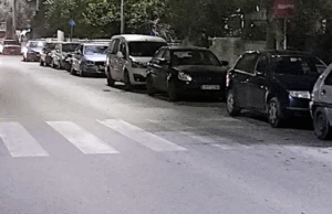 Ελευσίνα: Σε πάρκινγκ έχει μετατράπηκε o  ποδηλατόδρομος της πόλης στην οδό  Μουρίκη