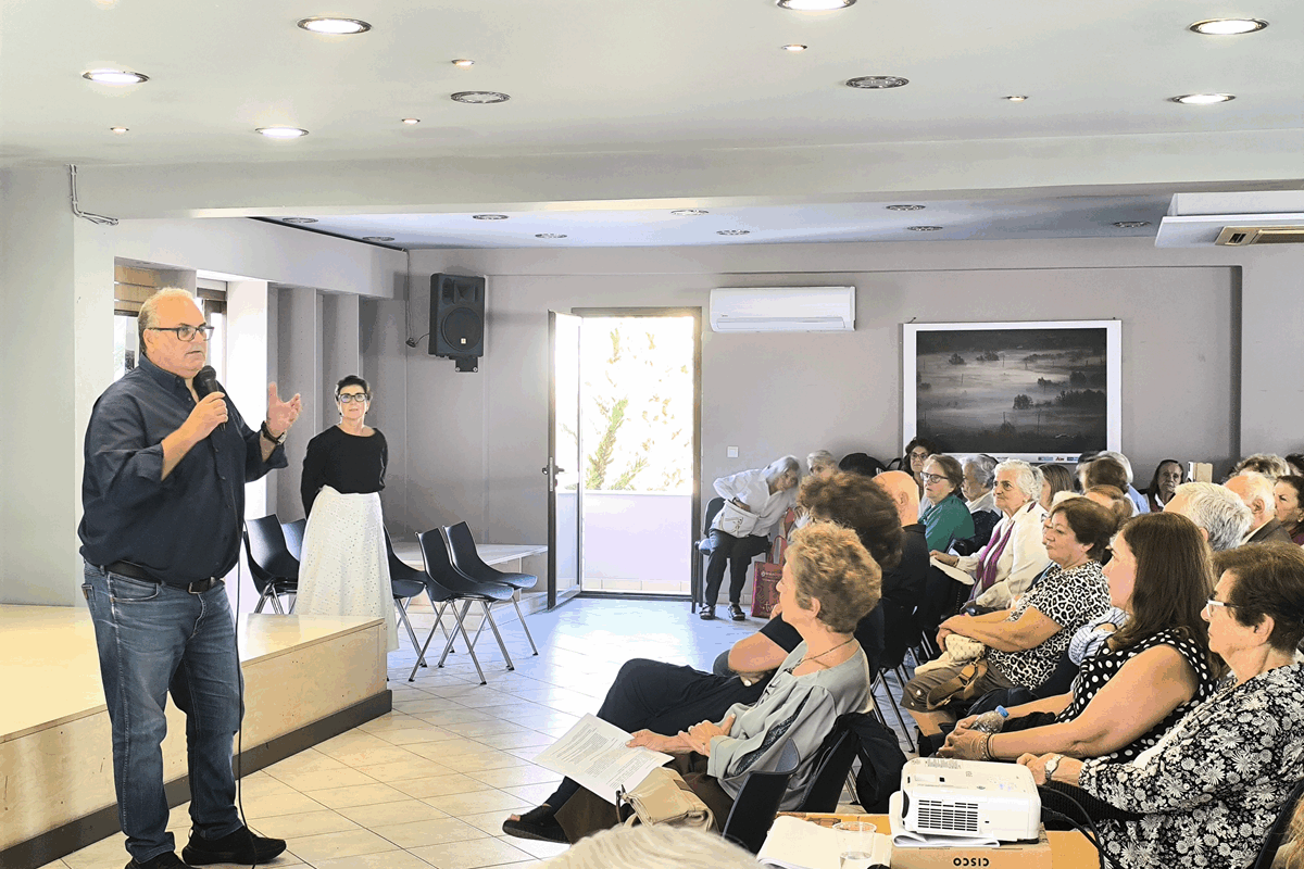Εκδήλωση για τα Μέλη των ΚΑΠΗ με Αφορμή την Παγκόσμια Ημέρα Τρίτης Ηλικίας παρουσία του Δημάρχου Χαλανδρίου, Σίμου Ρούσσου