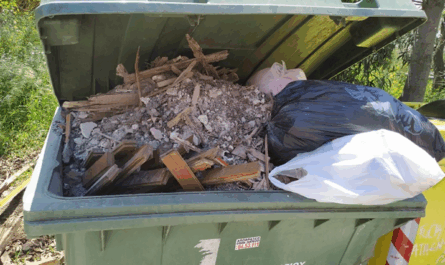 Χαλάνδρι: Μπάζα, ογκώδη και κλαδέματα