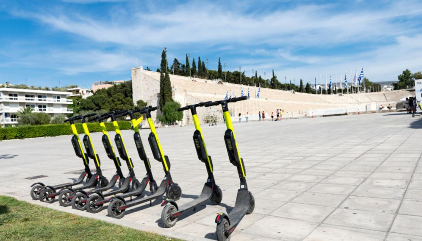 Νέα Πολιτική Αντιπαράθεση «Θεοδωρικάκος κατά Δούκα» για τα Ηλεκτρικά Πατίνια