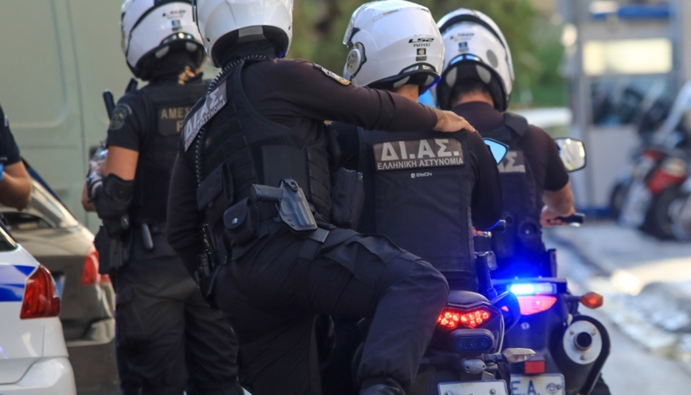 Γλυφάδα:  Εξαρθρώθηκε συμμορία που διέπραττε κλοπές αυτοκίνητων στη Γλυφάδα - Συνελήφθη 42χρονος