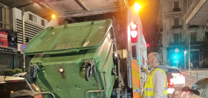 Εντατικές Δράσεις Καθαριότητας στο Ιστορικό Κέντρο της Αθήνας: Πλύσιμο και Απολύμανση Κάδων στο 1ο Δημοτικό Διαμέρισμα Εντατικές Δράσεις Καθαριότητας στο Ιστορικό Κέντρο της Αθήνας: Πλύσιμο και Απολύμανση Κάδων στο 1ο Δημοτικό Διαμέρισμα