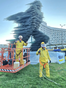 Ολοκληρώθηκε η ολοκληρωμένη συντήρηση του εμβληματικού γλυπτού «Δρομέας» στην Πλατεία Μεγάλης του Γένους Σχολή