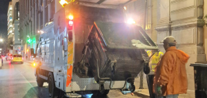 Εντατικές Δράσεις Καθαριότητας στο Ιστορικό Κέντρο της Αθήνας: Πλύσιμο και Απολύμανση Κάδων στο 1ο Δημοτικό Διαμέρισμα Εντατικές Δράσεις Καθαριότητας στο Ιστορικό Κέντρο της Αθήνας: Πλύσιμο και Απολύμανση Κάδων στο 1ο Δημοτικό Διαμέρισμα