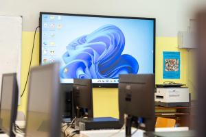 Βριλήσσια: Νέο εργαστήριο Πληροφορικής στο 2ο Λύκειο Βριλήσσια: Νέο εργαστήριο Πληροφορικής στο 2ο Λύκειο