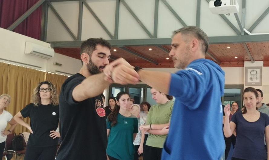 Βριλήσσια: Μεγάλη συμμετοχή στα δωρεάν Σεμινάρια Αυτοάμυνας από τη Δημοτική Επιτροπή Ισότητας