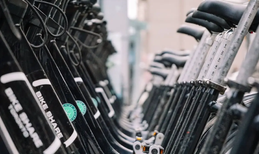 Τα κοινόχρηστα ηλεκτρικά ποδήλατα στα Βριλήσσια είναι δωρεάν