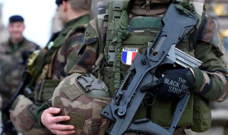 Γαλλία: Ο Αρχηγός Στρατού Καλεί για Προετοιμασία Απωλειών σε Πόλεμο με τη Ρωσία