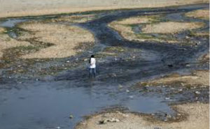 Ιράν: Η χώρα ζει την χειρότερη ξηρασία εδώ και δεκαετίες - Νερό με δελτίο στην Τεχεράνη