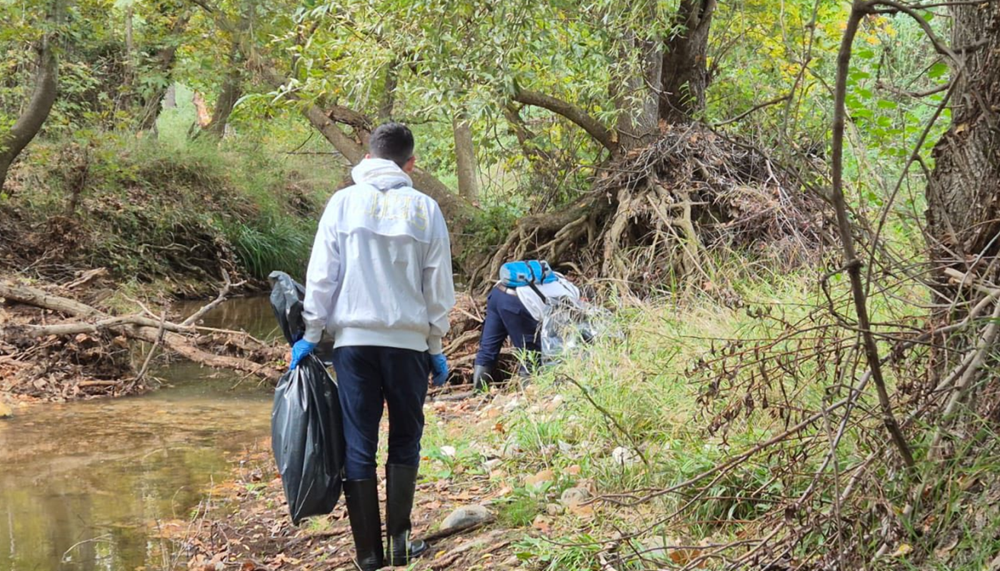 Κηφισιά: Επιτυχημένη εθελοντική δράση καθαρισμού του Κηφισού ποταμού