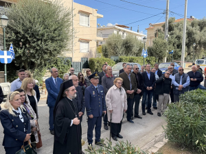 Κηφισιά: Τελέστηκε την Παρασκευή στο χώρο του μνημείου Ν. Σιαλμά, το επιμνημόσυνο τρισάγιο του Ήρωα Υποσμηναγού Ν. Σιαλμά Κηφισιά: Τελέστηκε την Παρασκευή στο χώρο του μνημείου Ν. Σιαλμά, το επιμνημόσυνο τρισάγιο του Ήρωα Υποσμηναγού Ν. Σιαλμά