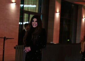 Η Άφιξη και οι Πρώτες Εμφανίσεις της Νέας Πρέσβειρας των ΗΠΑ στην Αθήνα