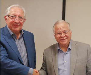 O Δήμαρχος Αμαρουσίου Θεόδωρος Αμπατζόγλου συναντήθηκε με τον Προέδρο του «Το Χαμόγελο του Παιδιού» Κώστα Γιαννόπουλο επιβεβαιώνοντας την ανανέωση της συνεργασίας τους. O Δήμαρχος Αμαρουσίου Θεόδωρος Αμπατζόγλου συναντήθηκε με τον Προέδρο του «Το Χαμόγελο του Παιδιού» Κώστα Γιαννόπουλο επιβεβαιώνοντας την ανανέωση της συνεργασίας τους.