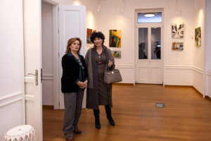 Μαρούσι: Εγκαινιάστηκε η έκθεση ζωγραφικής της εικαστικού Χρυσάνθης Ζάρρα-Σωτηροπούλου