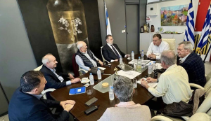 Παλλήνη: Συνάντηση του Δημάρχου Παλλήνης με αντιπροσωπεία του ΣΥΡΙΖΑ – ΠΣ Παλλήνη: Συνάντηση του Δημάρχου Παλλήνης με αντιπροσωπεία του ΣΥΡΙΖΑ – ΠΣ