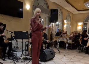 «Ζωντάνεψε η Παράδοση στην Πεντέλη» Η Μεγάλη Γιορτή Ρακής του Συλλόγου Κρητών «ΑΡΕΤΟΥΣΑ»